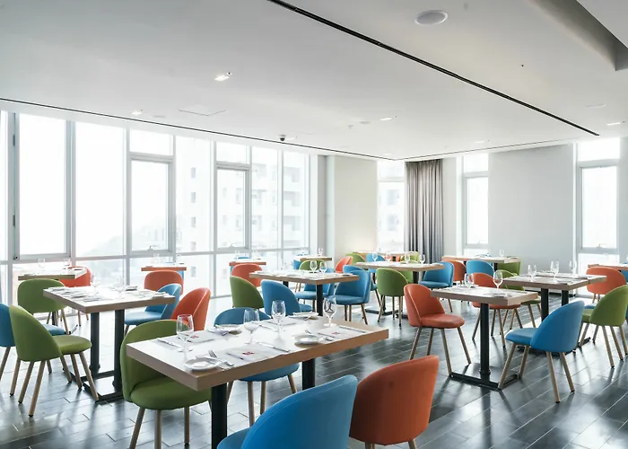 Ibis Ambassador Haeundae Hotel 3*